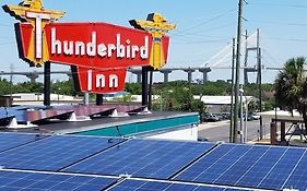 Thunderbird Inn Savannah